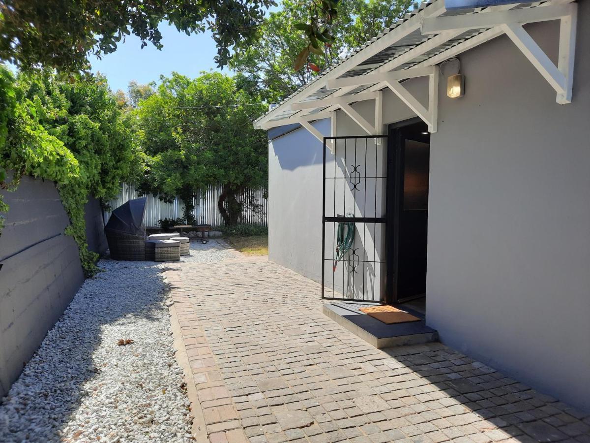 23 Belladonna Cottage Hermanus Exterior photo